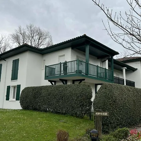 T2 Confortable, Calme, Proche Centre-ville Avec Terrasse Et Parking, - Fr-1-495-25 דירה קמבו-לה-באן