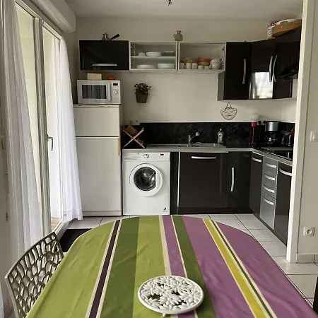 T2 Confortable, Calme, Proche Centre-ville Avec Terrasse Et Parking, - Fr-1-495-25 דירה